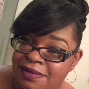 Meet your Posher, Marlana